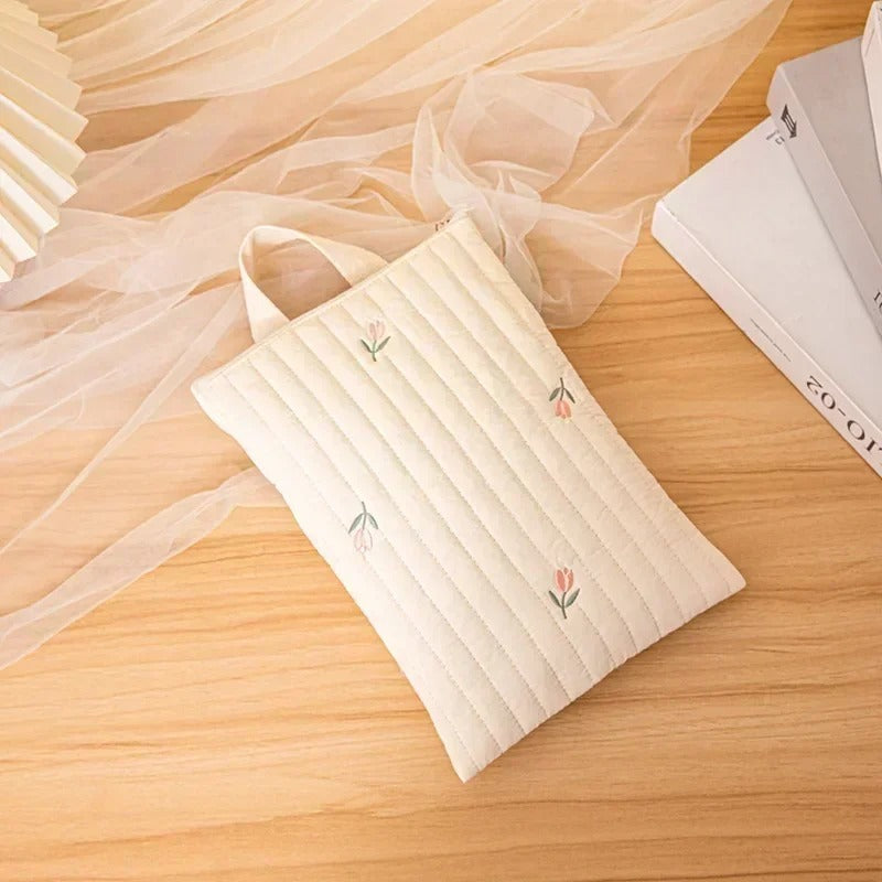 WinnyBabi™ EssentialPouch